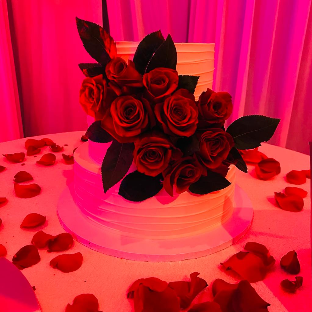 Pastel con detalle