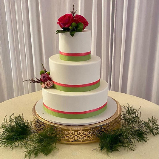 Cake with ribbon